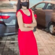 Aanya_hotty