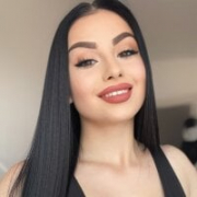 Hailee_Rain