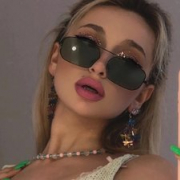 kristi1one