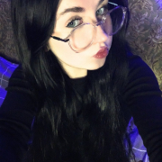 Nika6893