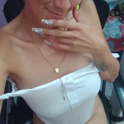 Lauracutee1