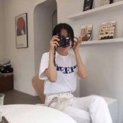 --Mia--