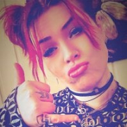 QueenUpcum