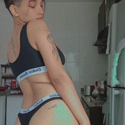 dayanna_lewis