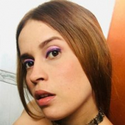Carlyhg