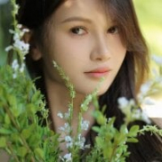 Emily-612-