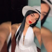 Ariana_lee19