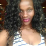 pinky-lips