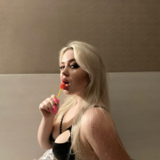 EVA_Blondi