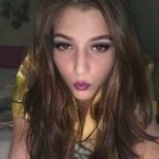 Yourpetiteslut