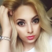 Beelllaa1