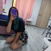 white__roxxy