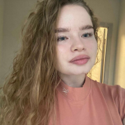 VikiLewis