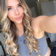 Curly-Lola