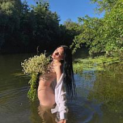 NikkiGold