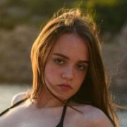 Kamila-328