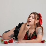 LeslyMoonroe
