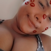 angieluxxx