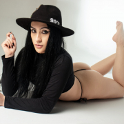 MIA_BELA_