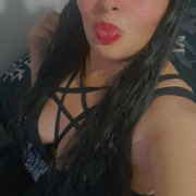 mia_johnson01
