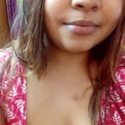 curvy-Riya