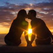 LD_couplehot