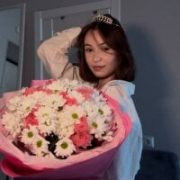 hello_kitty_shy