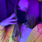 PrettyCriss02