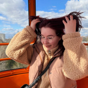 Lisa_Holt
