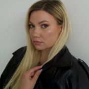 Barby_Kiss