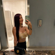 Ella_Davis