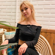 KhloeBarnes