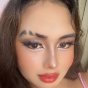 hollyCum