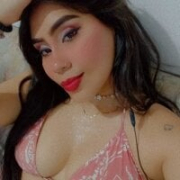 gatita_hot