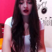 nina_jones