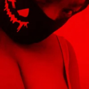 Deenillax