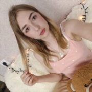 Roxy_Hot_Girl