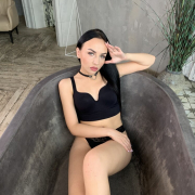 NicoleBannks