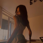 Alice_Moness