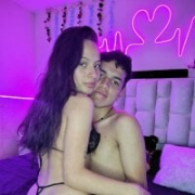 cami_y_lau