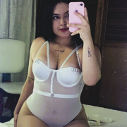 emma_violet