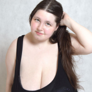 BbBigBoobs