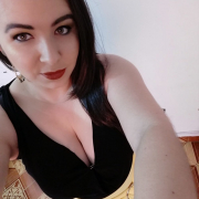 ghianna_hot