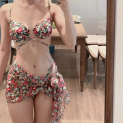 Ana_686868