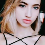 Maksi_ani