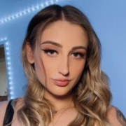 Celinequeenn