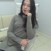 agata_holly