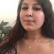 Anjelika_Akbar