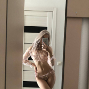 Lana_Sweet_