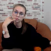 molly_west